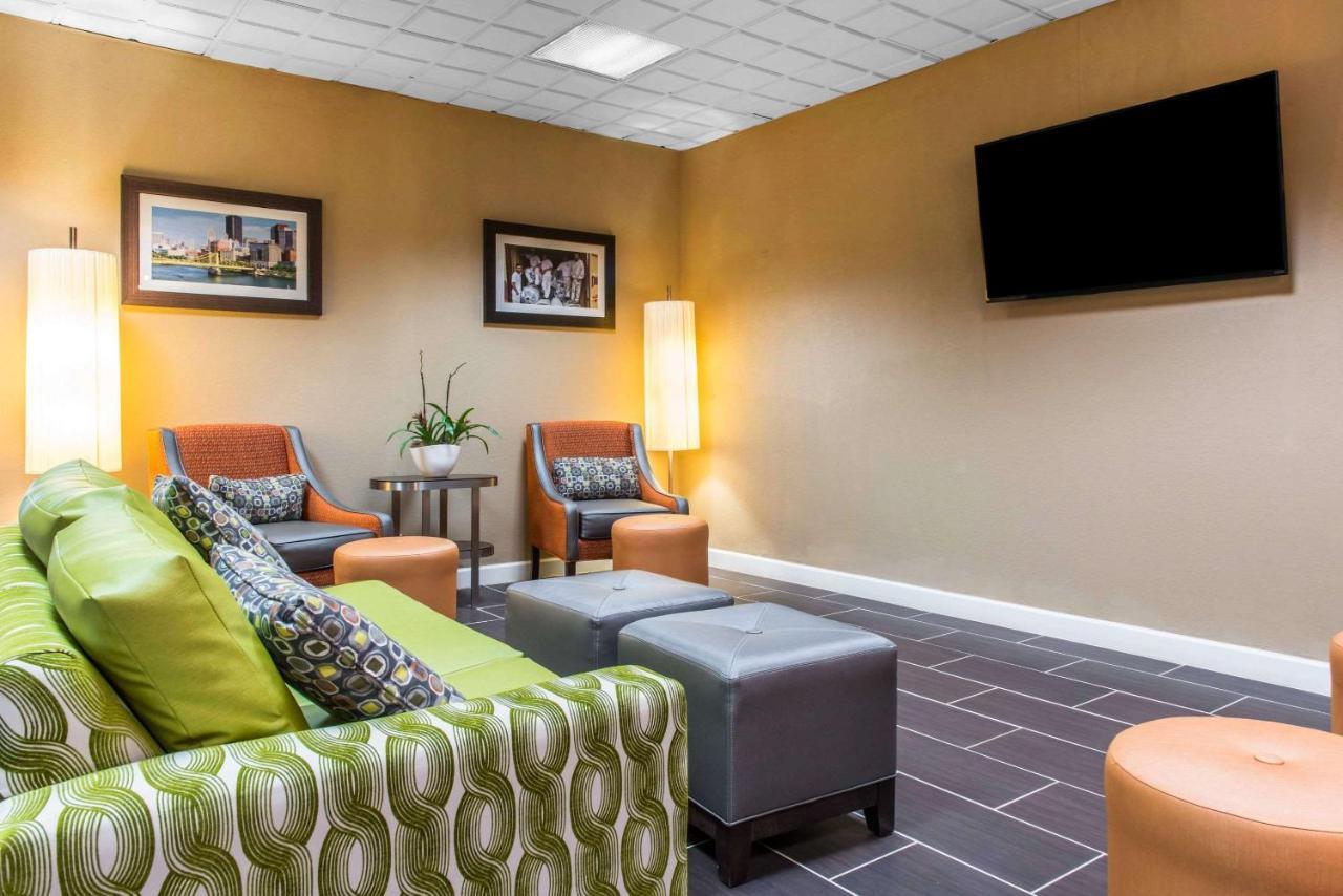 Quality Inn New Kensington Eksteriør billede